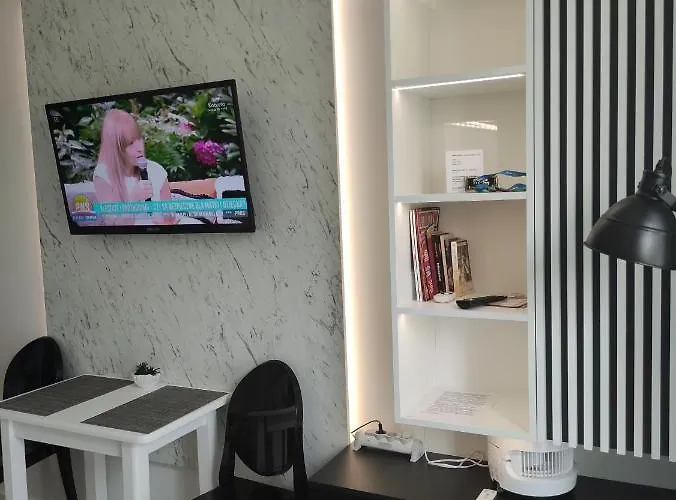 Tecza Apartment Rewal